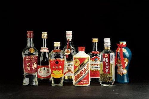 白酒市場新趨勢 1499元價位，青花郎、內(nèi)參酒與國窖1573的零售競爭